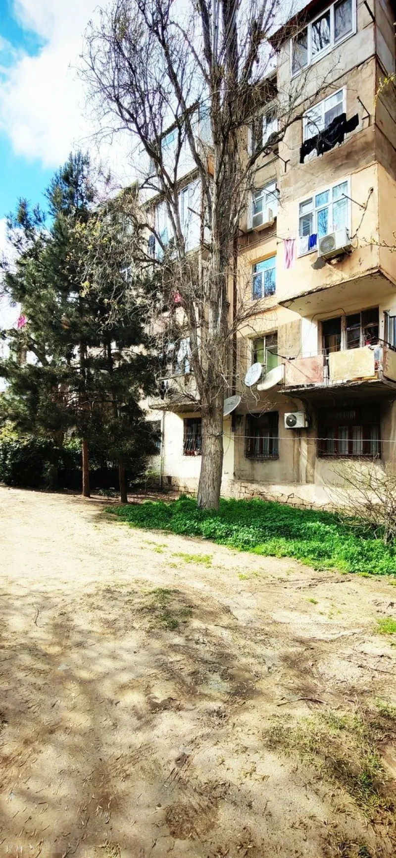 2 otaqlı Mənzil 42 m² Biləcəri Satılır