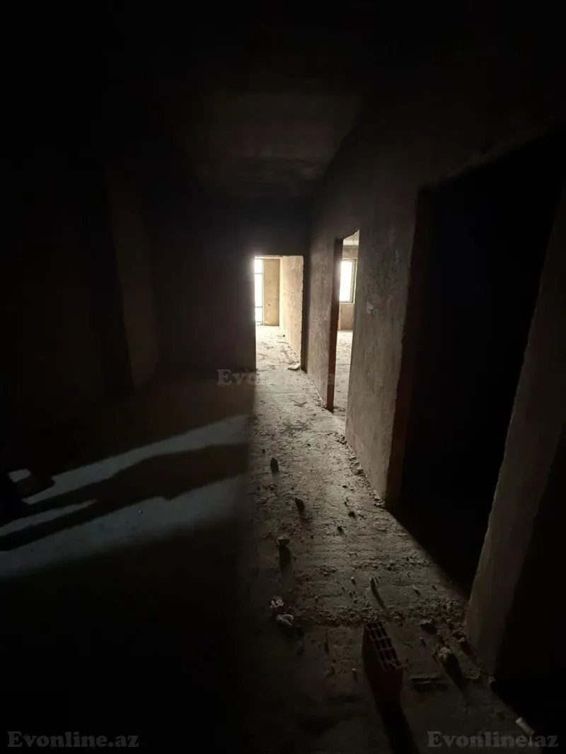 Satılır 3 otaqlı Mənzil Yeni tikili 100 m² 28 May m. - şəkil 7
