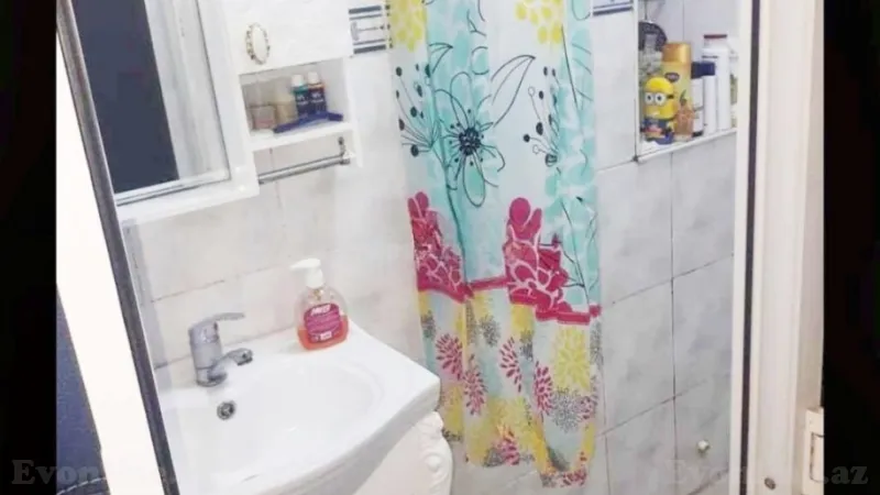 Satılır 3 otaqlı Mənzil Köhnə tikili 75 m² 7-ci mikrorayon - şəkil 3