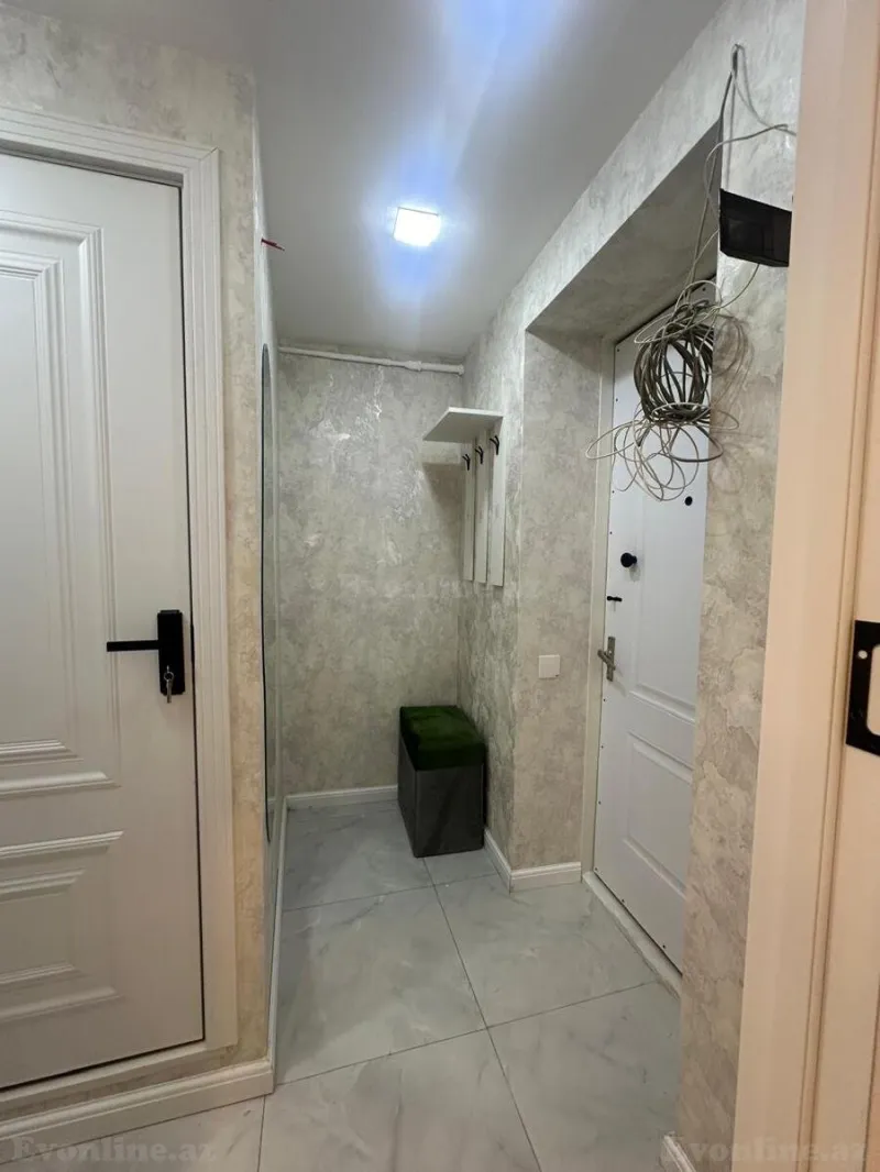 Kirayə verilir 2 otaqlı Mənzil Köhnə tikili 40 m² Elmlər Akademiyası m. - şəkil 5