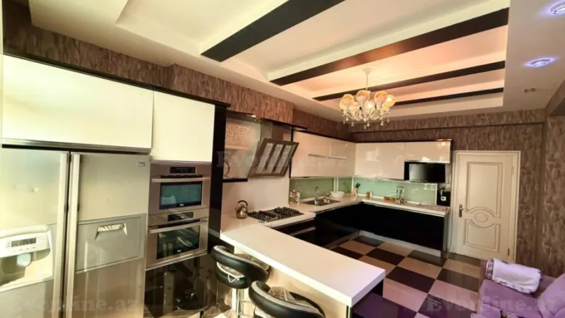 Kirayə verilir 4 otaqlı Mənzil Yeni tikili 240 m² Nəsimi r. - şəkil 3