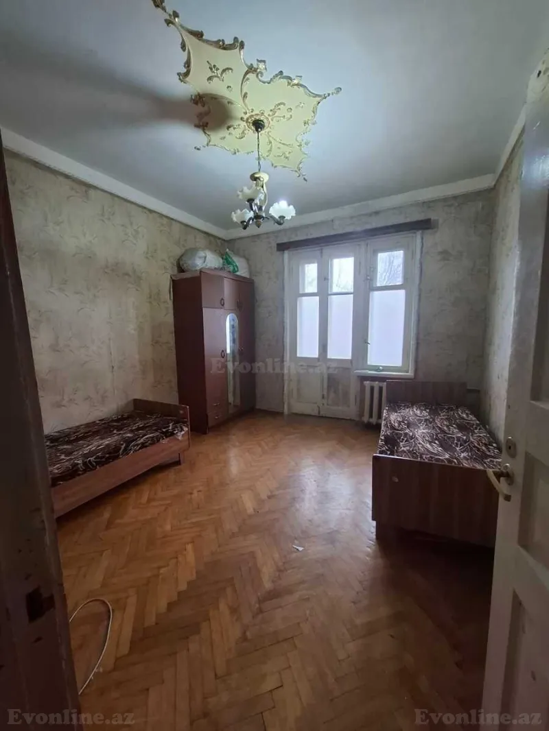 Kirayə verilir 4 otaqlı Mənzil Köhnə tikili 120 m² 28 May m. - şəkil 8