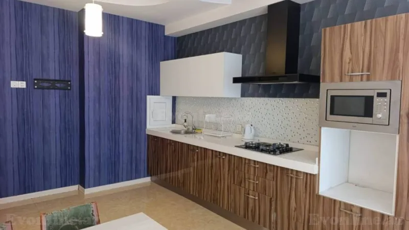 Kirayə verilir 4 otaqlı Mənzil Yeni tikili 140 m² Xətai m. - şəkil 14