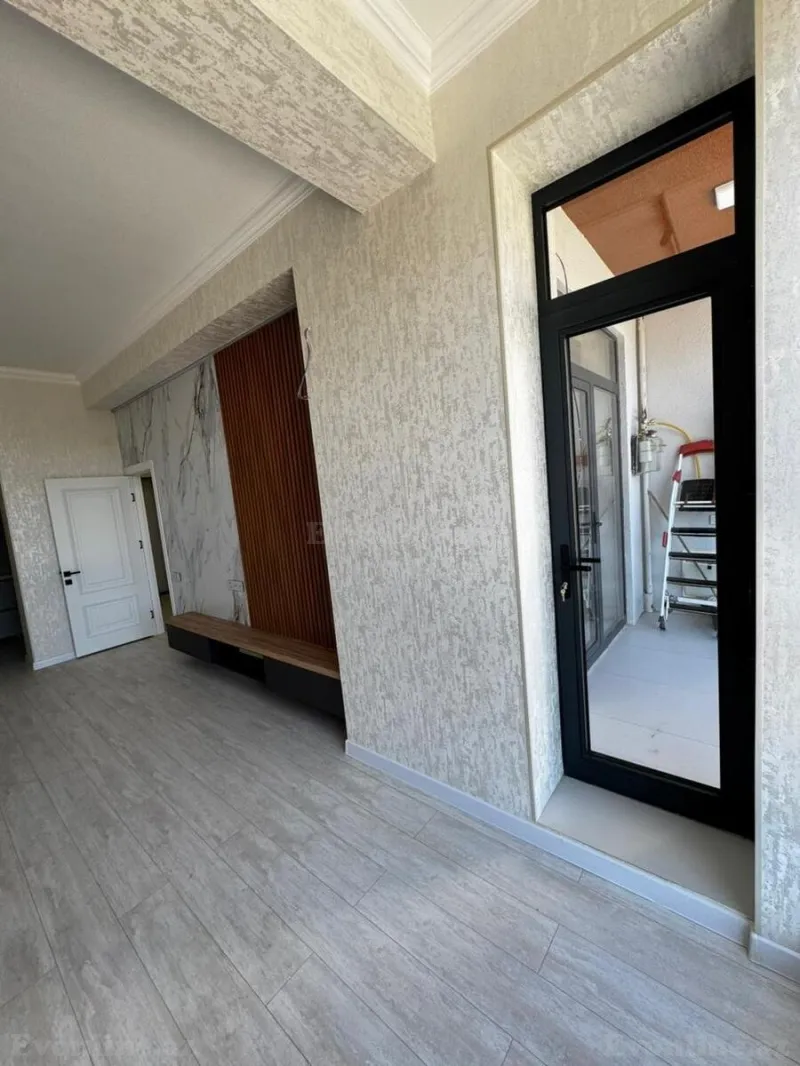 Kirayə verilir 2 otaqlı Mənzil Yeni tikili 65 m² Koroğlu m. - şəkil 3