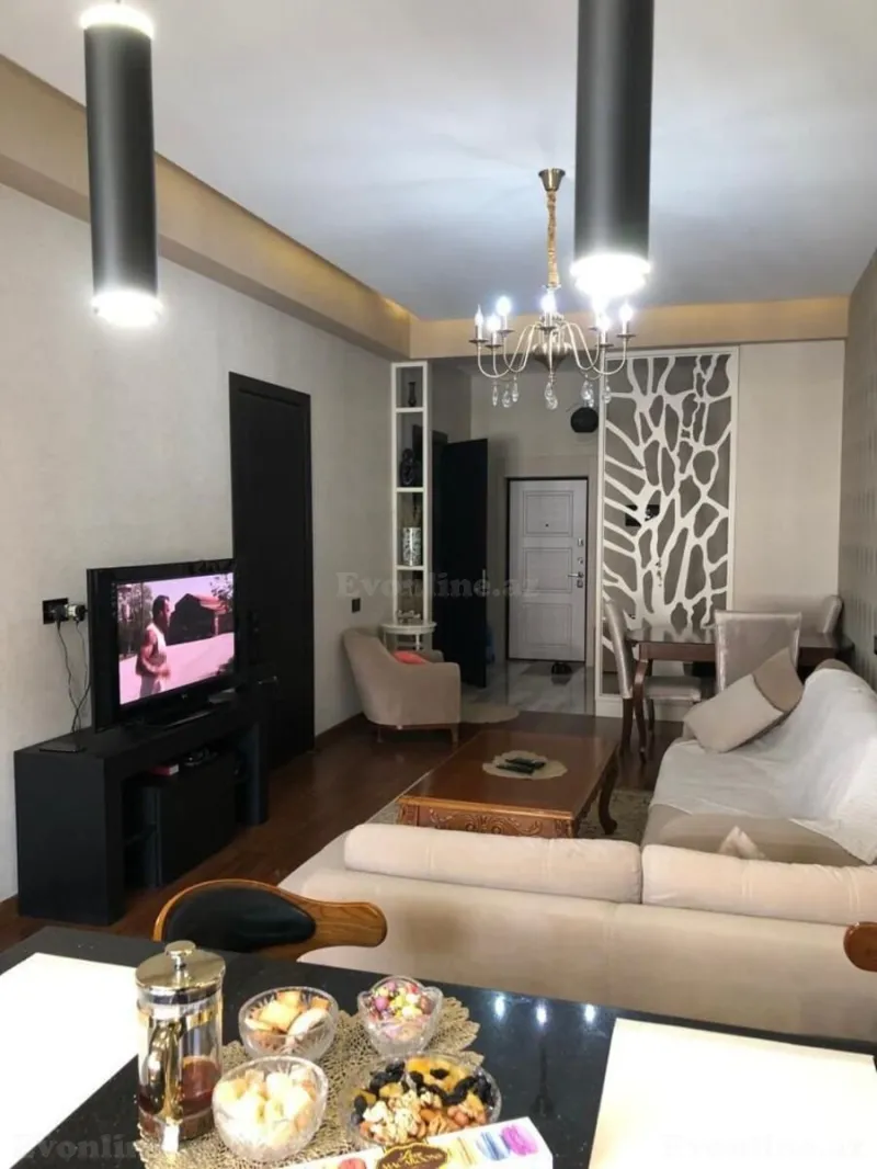 Kirayə verilir 2 otaqlı Mənzil Yeni tikili 70 m² Nərimanov r. - şəkil 8