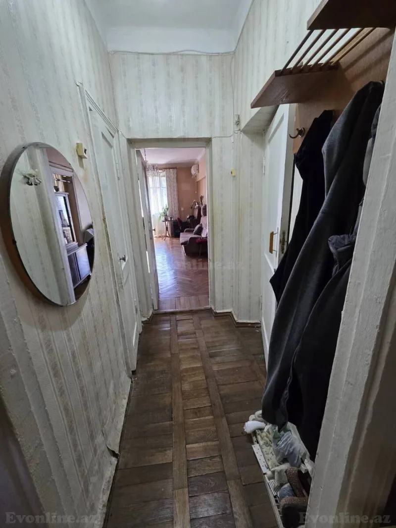 Satılır 2 otaqlı Mənzil Yeni tikili 48 m² 28 May m. - şəkil 2