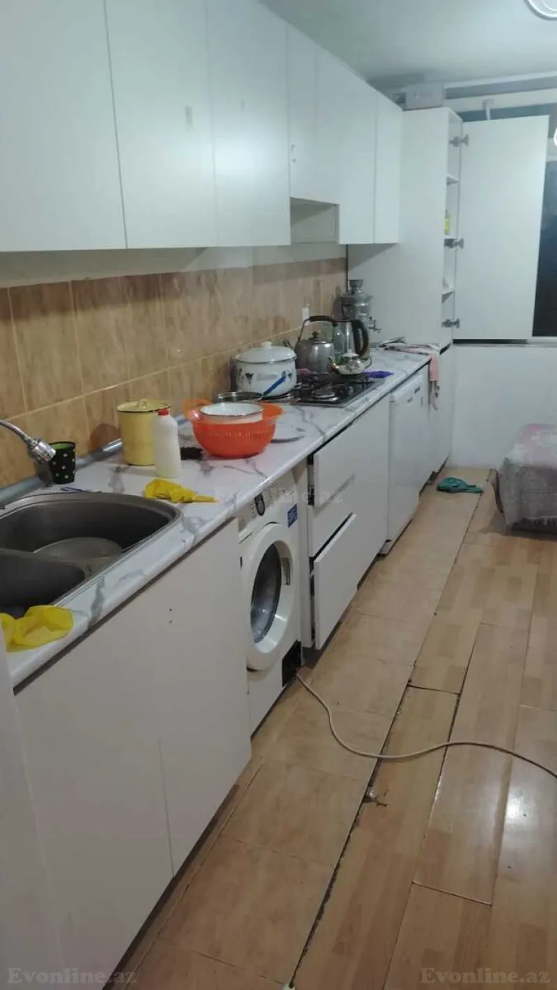 Satılır 2 otaqlı Mənzil Köhnə tikili 80 m² İçərişəhər m. - şəkil 4