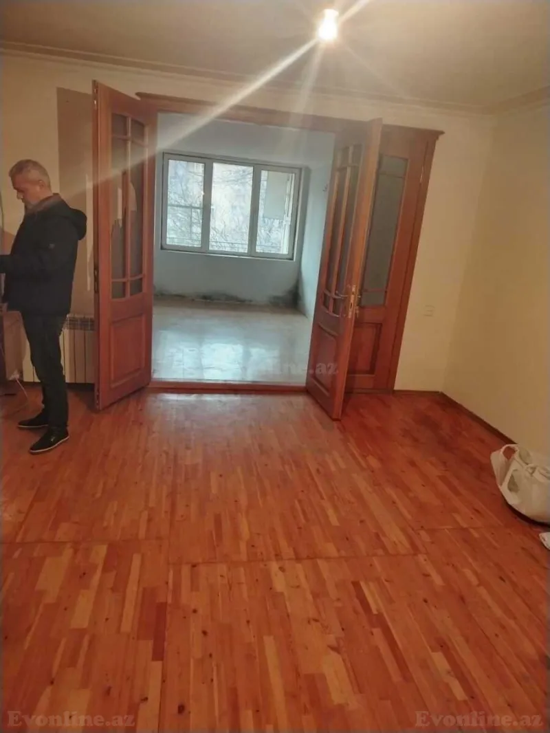 Satılır 2 otaqlı Mənzil Köhnə tikili 80 m² İçərişəhər m. - şəkil 8