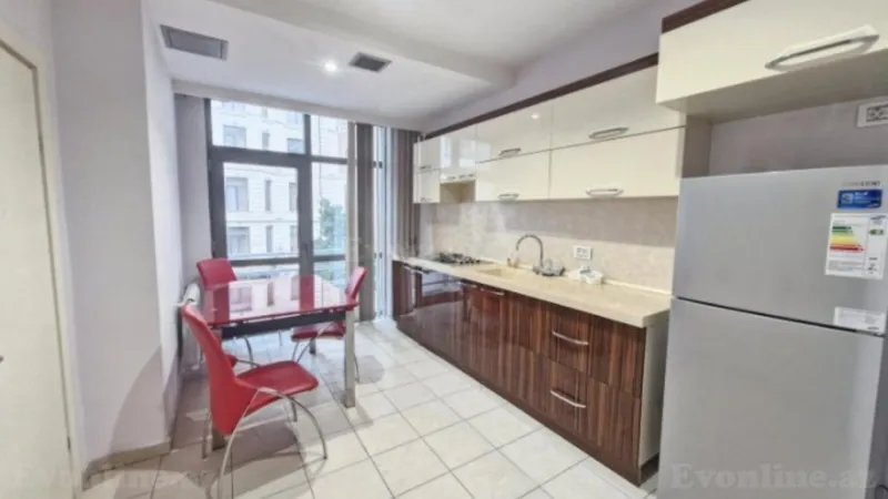 Kirayə verilir Ofis 285 m² Nəsimi r. - şəkil 10