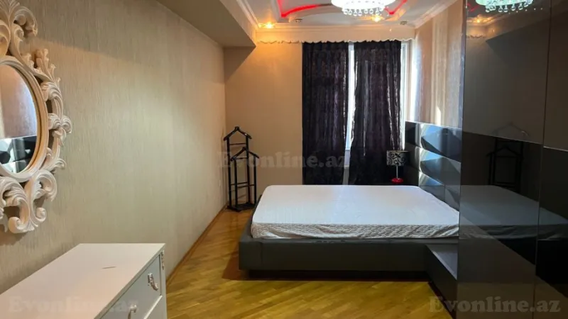 Kirayə verilir 4 otaqlı Mənzil Yeni tikili 135 m² Xətai r. - şəkil 10