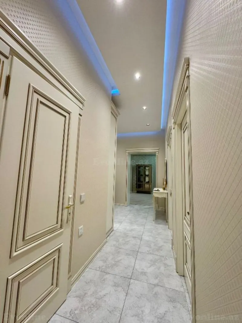 Satılır 3 otaqlı Mənzil Yeni tikili 138 m² Nərimanov r. - şəkil 15