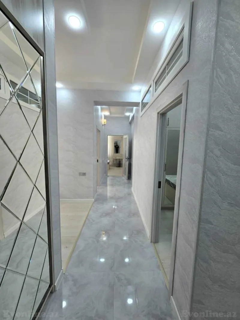 Satılır 4 otaqlı Mənzil Yeni tikili 110 m² Qara Qarayev m. - şəkil 8