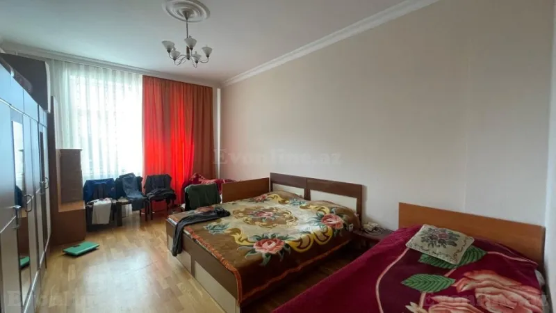 Satılır 4 otaqlı Mənzil Yeni tikili 180 m² Elmlər Akademiyası m. - şəkil 6