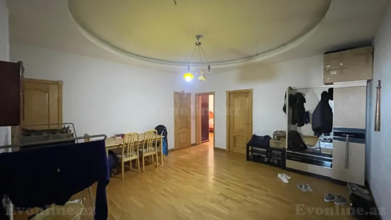 Satılır 4 otaqlı Mənzil Yeni tikili 180 m² Elmlər Akademiyası m. - şəkil 8