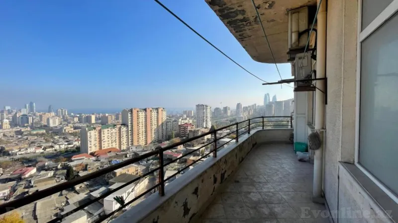 Satılır 4 otaqlı Mənzil Yeni tikili 180 m² Elmlər Akademiyası m. - şəkil 12