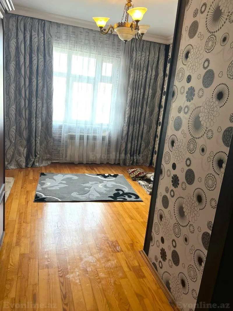 4 otaqlı Mənzil 110 m² Xalqlar Dostluğu m. Satılır