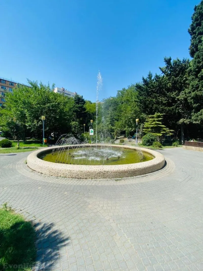 Satılır 2 otaqlı Mənzil Köhnə tikili 65 m² 8-ci mikrorayon - şəkil 3