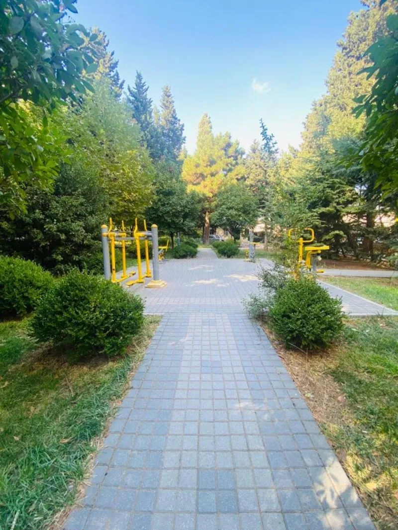 Satılır 2 otaqlı Mənzil Köhnə tikili 65 m² 8-ci mikrorayon - şəkil 4