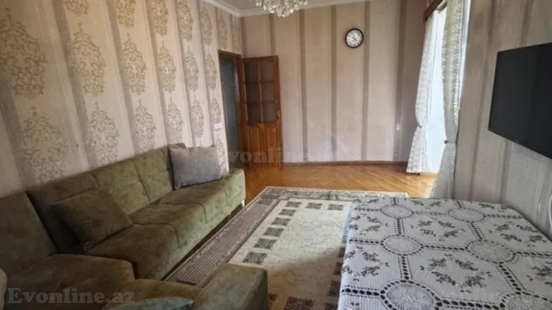 Satılır 2 otaqlı Mənzil Köhnə tikili 65 m² 8-ci mikrorayon - şəkil 8