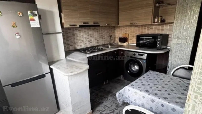 Satılır 2 otaqlı Mənzil Köhnə tikili 65 m² 8-ci mikrorayon - şəkil 16