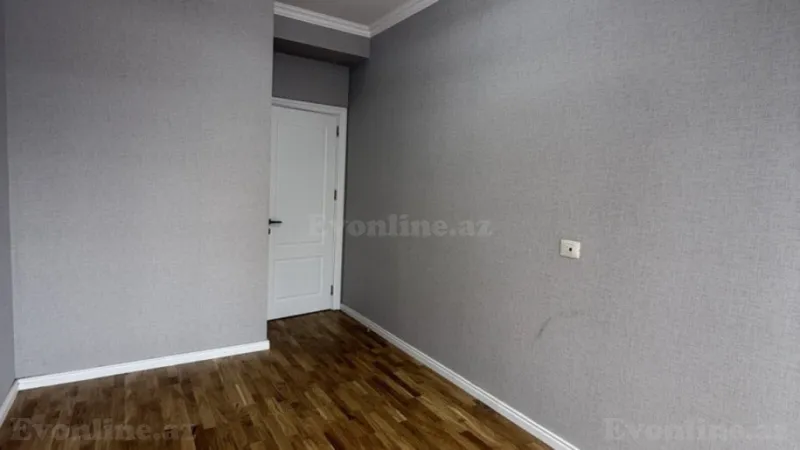 Satılır 3 otaqlı Mənzil Yeni tikili 70 m² Memar Əcəmi m. - şəkil 4