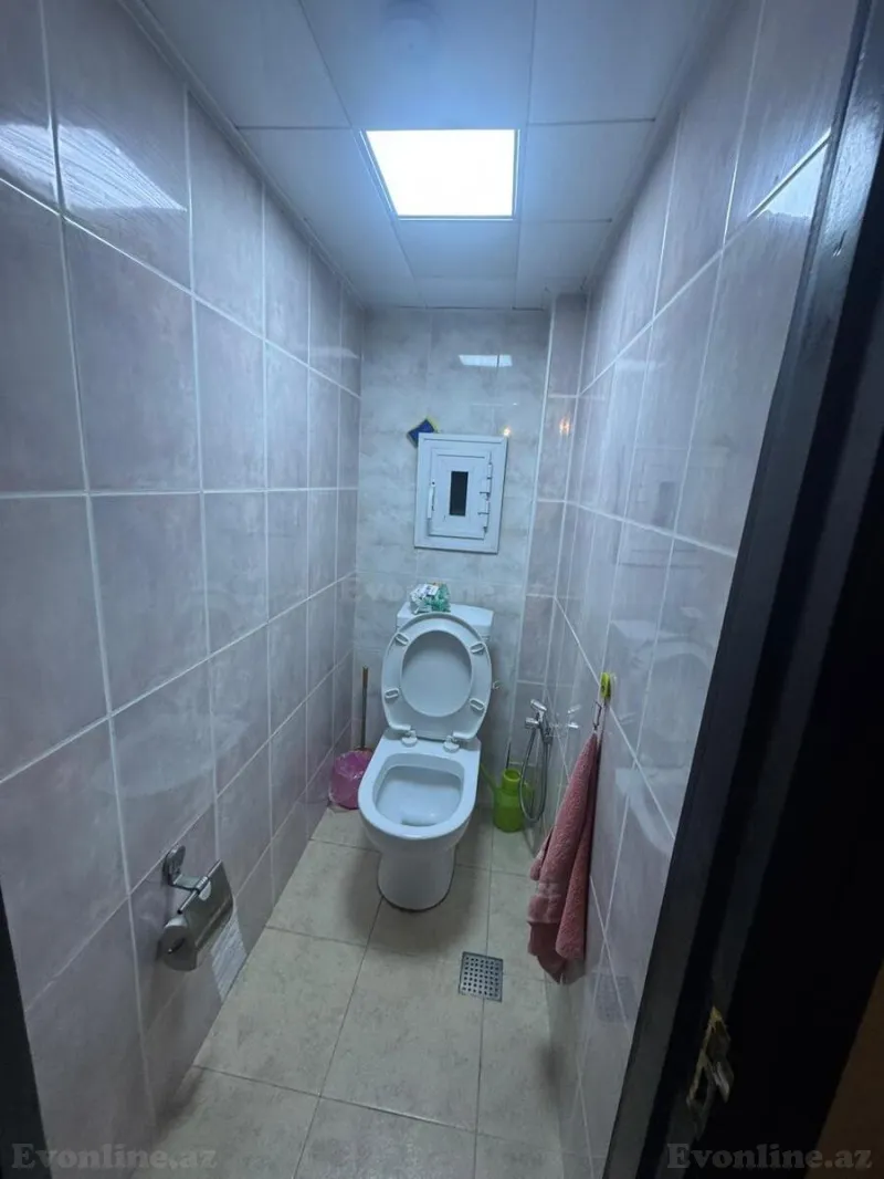 Satılır 4 otaqlı Mənzil Köhnə tikili 100 m² Xalqlar Dostluğu m. - şəkil 10