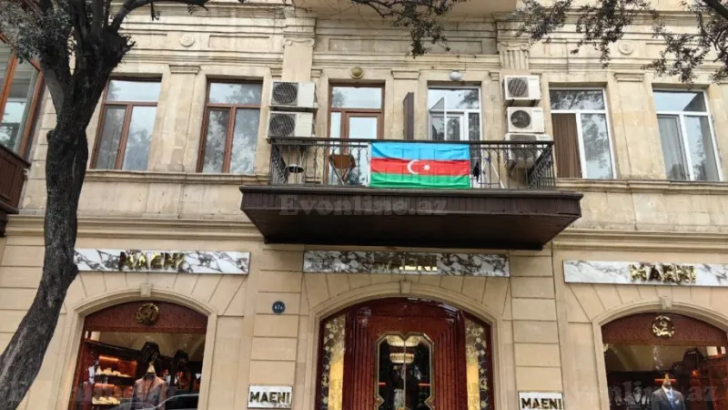 3 otaqlı Mənzil 126 m² Sahil m. Satılır