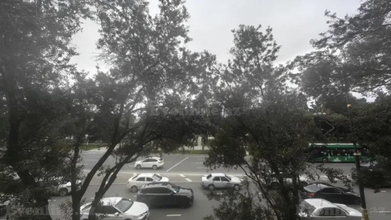 Satılır 3 otaqlı Mənzil Köhnə tikili 126 m² Sahil m. - şəkil 2