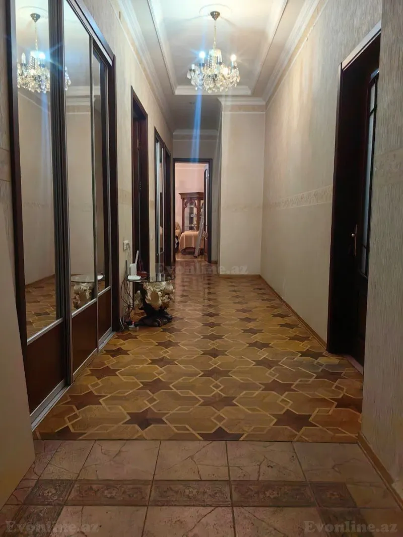 Satılır 3 otaqlı Mənzil Köhnə tikili 126 m² Sahil m. - şəkil 7