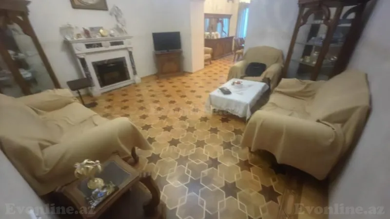 Satılır 3 otaqlı Mənzil Köhnə tikili 126 m² Sahil m. - şəkil 13