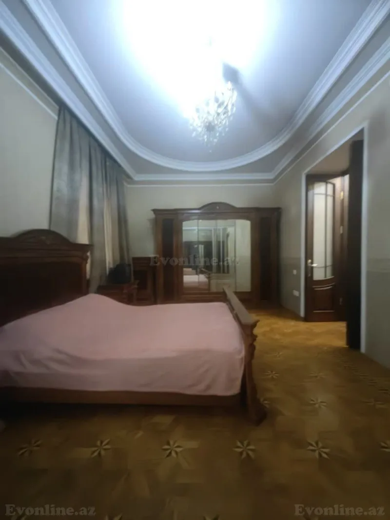 Satılır 3 otaqlı Mənzil Köhnə tikili 126 m² Sahil m. - şəkil 20