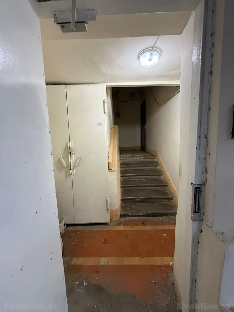 Kirayə verilir 2 otaqlı Mənzil Köhnə tikili 60 m² Nizami m. - şəkil 3