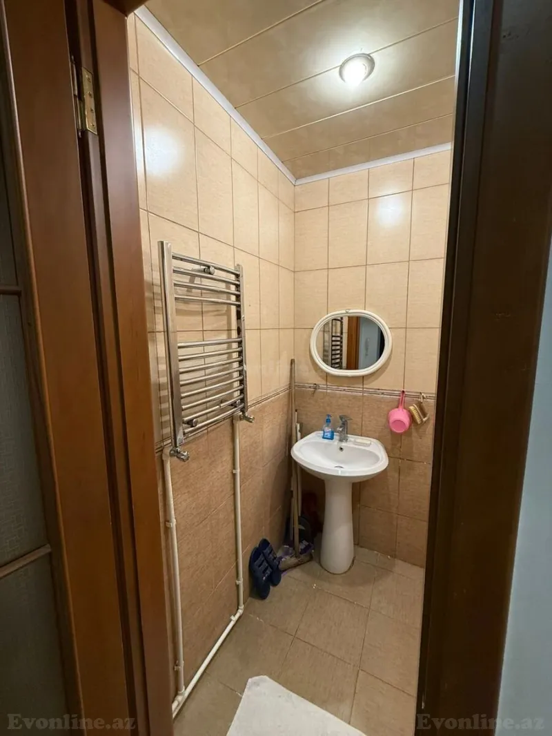 Kirayə verilir 2 otaqlı Mənzil Köhnə tikili 60 m² Nizami m. - şəkil 12