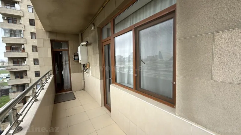 Kirayə verilir 3 otaqlı Mənzil Yeni tikili 150 m² Nərimanov r. - şəkil 10