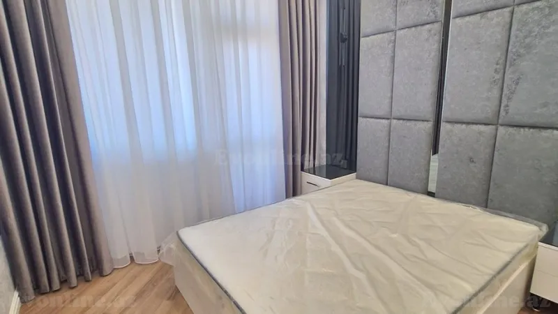 Satılır 2 otaqlı Mənzil Yeni tikili 65 m² Gənclik m. - şəkil 3