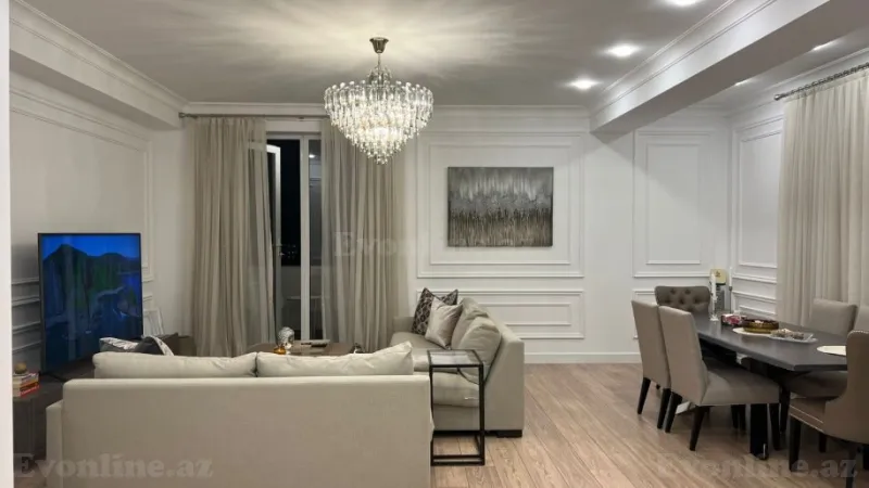 Satılır 3 otaqlı Mənzil Yeni tikili 130 m² Səbail r. - şəkil 2