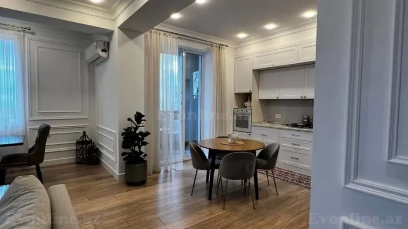 Satılır 3 otaqlı Mənzil Yeni tikili 130 m² Səbail r. - şəkil 6