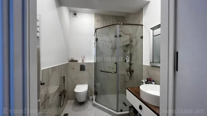 Satılır 3 otaqlı Mənzil Yeni tikili 130 m² Səbail r. - şəkil 16