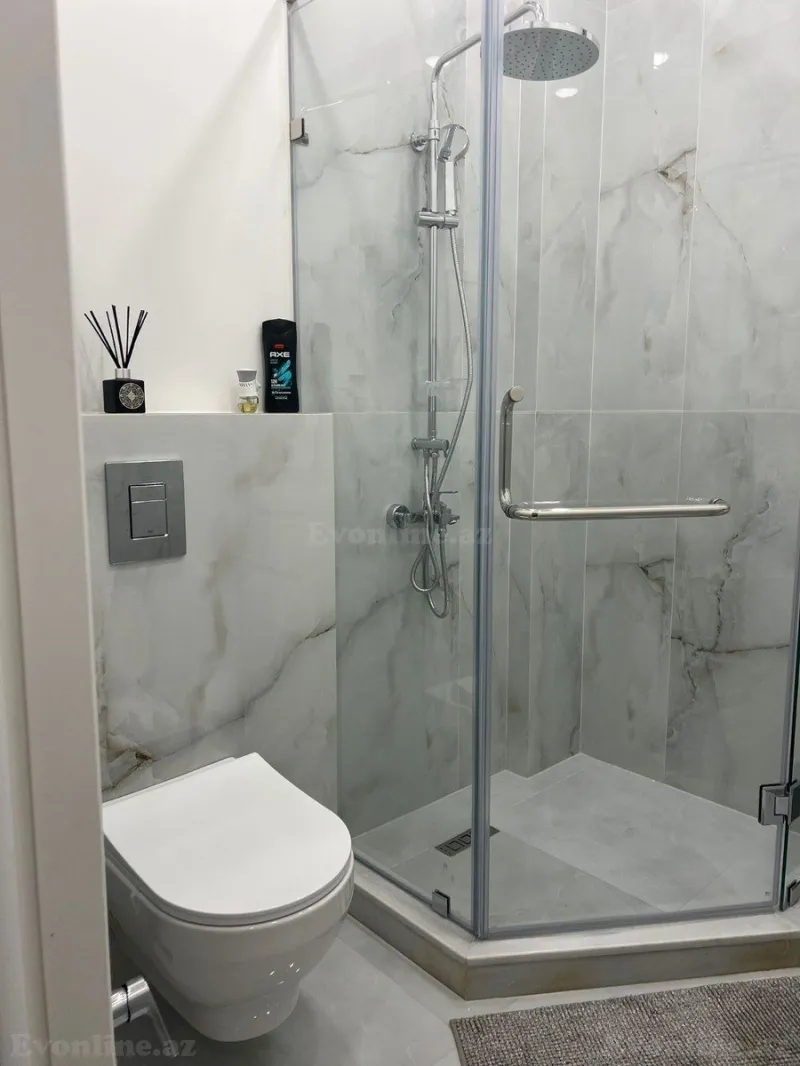 Satılır 3 otaqlı Mənzil Yeni tikili 130 m² Səbail r. - şəkil 18