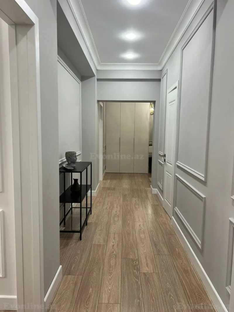 Satılır 3 otaqlı Mənzil Yeni tikili 130 m² Səbail r. - şəkil 20