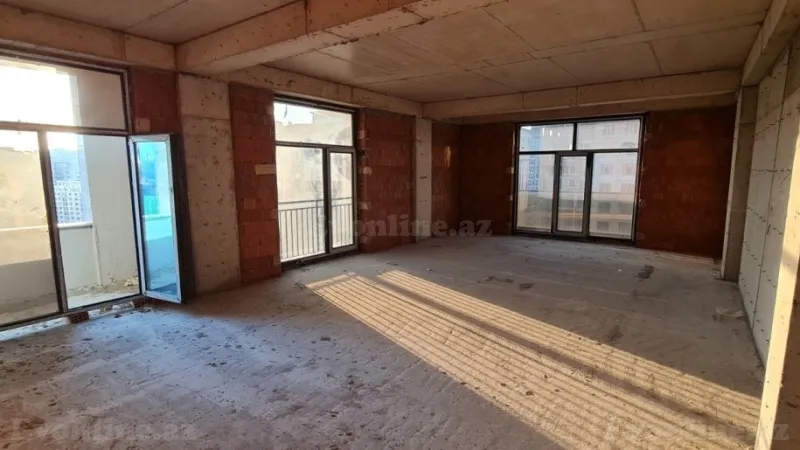Satılır 3 otaqlı Mənzil Yeni tikili 110 m² 28 May m. - şəkil 3