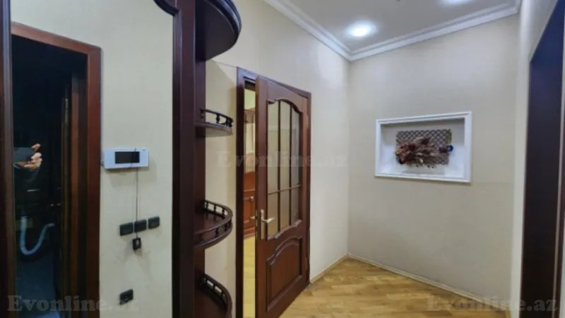 Kirayə verilir 3 otaqlı Mənzil Köhnə tikili 90 m² Sahil m. - şəkil 6