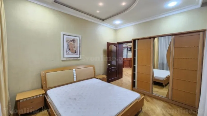 Kirayə verilir 3 otaqlı Mənzil Köhnə tikili 90 m² Sahil m. - şəkil 7