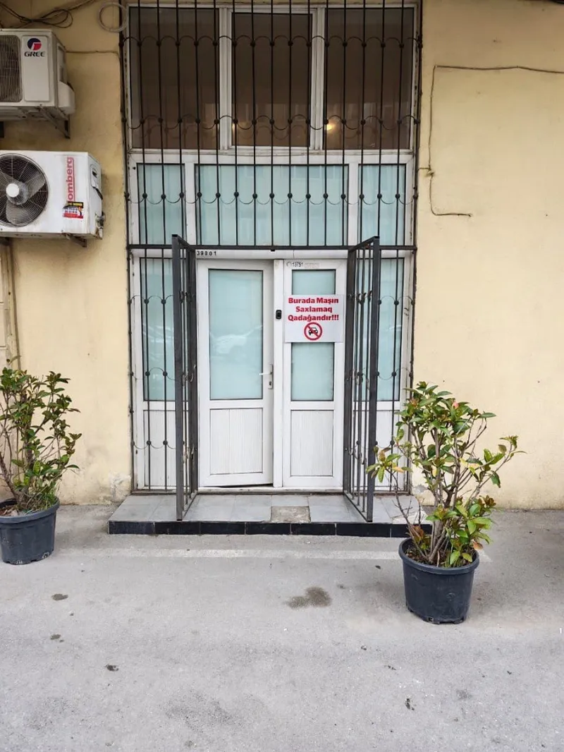 2 otaqlı Ofis 60 m² 28 May m. Kirayə verilir