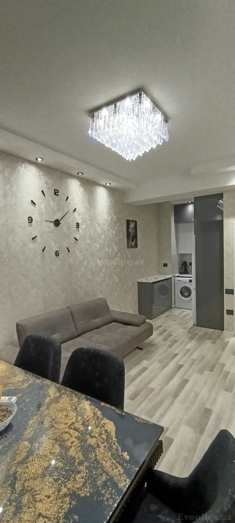 Kirayə verilir 2 otaqlı Mənzil Yeni tikili 65 m² İnşaatçılar m. - şəkil 3