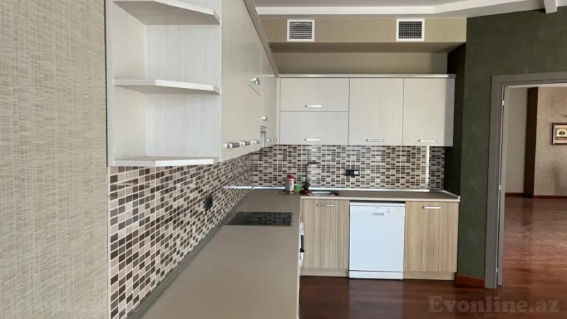 Satılır 3 otaqlı Mənzil Yeni tikili 217 m² Nərimanov r. - şəkil 16