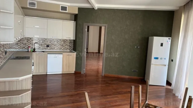 Satılır 3 otaqlı Mənzil Yeni tikili 217 m² Nərimanov r. - şəkil 17