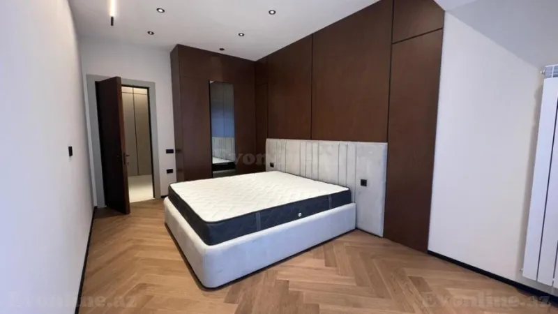 Kirayə verilir 3 otaqlı Mənzil Yeni tikili 135 m² Xətai r. - şəkil 7