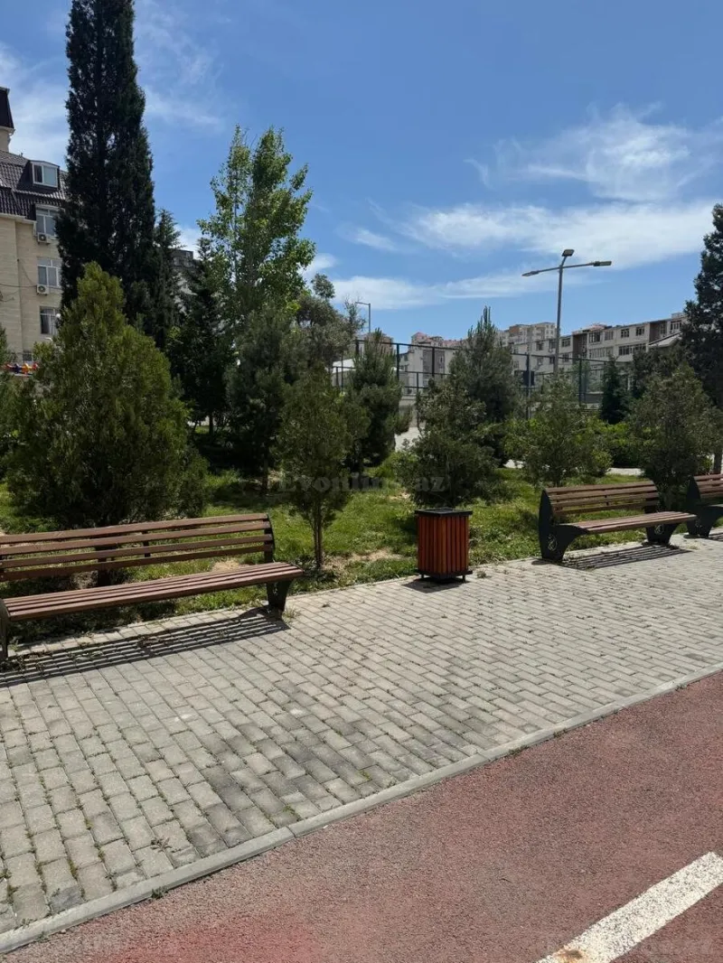 Satılır 3 otaqlı Mənzil Köhnə tikili 75 m² Əhmədli - şəkil 2