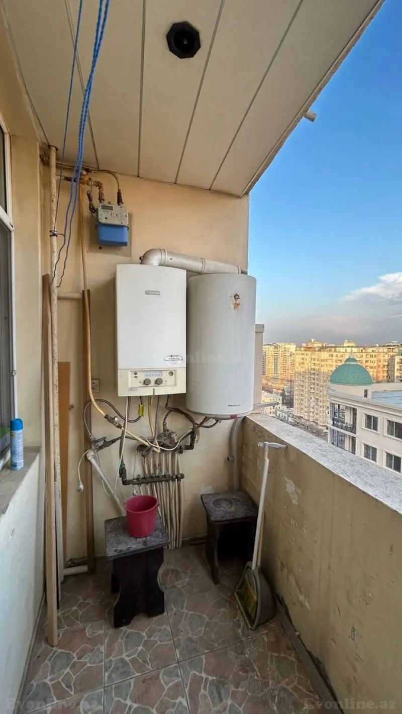 Kirayə verilir 3 otaqlı Mənzil Yeni tikili 90 m² Nərimanov r. - şəkil 16